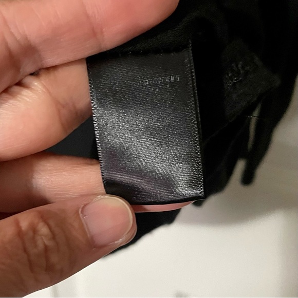 Gibson Off Shoulder Blouse with Tie In Sleeves - Picture 8 of 8